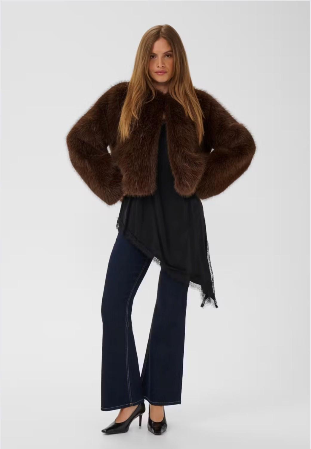 Culture CUcanan Faux fur jakcet, bilde 1 av 3