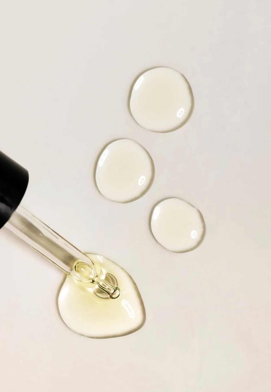 NAILBERRY negle- og neglebåndsolje, bilde 2 av 6