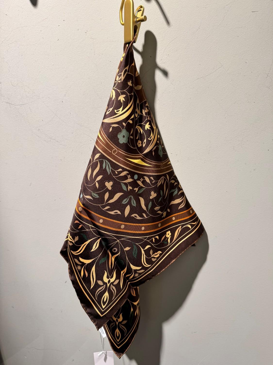 NOHR Lynn silk scarf 65*65Dark brown, bilde 1 av 1