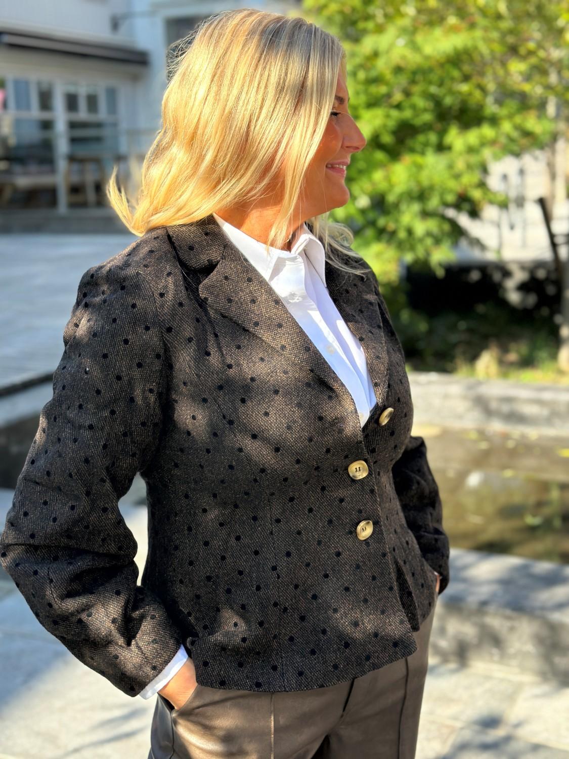 NÜMPH NUamia Blazer brun prikker, bilde 1 av 4
