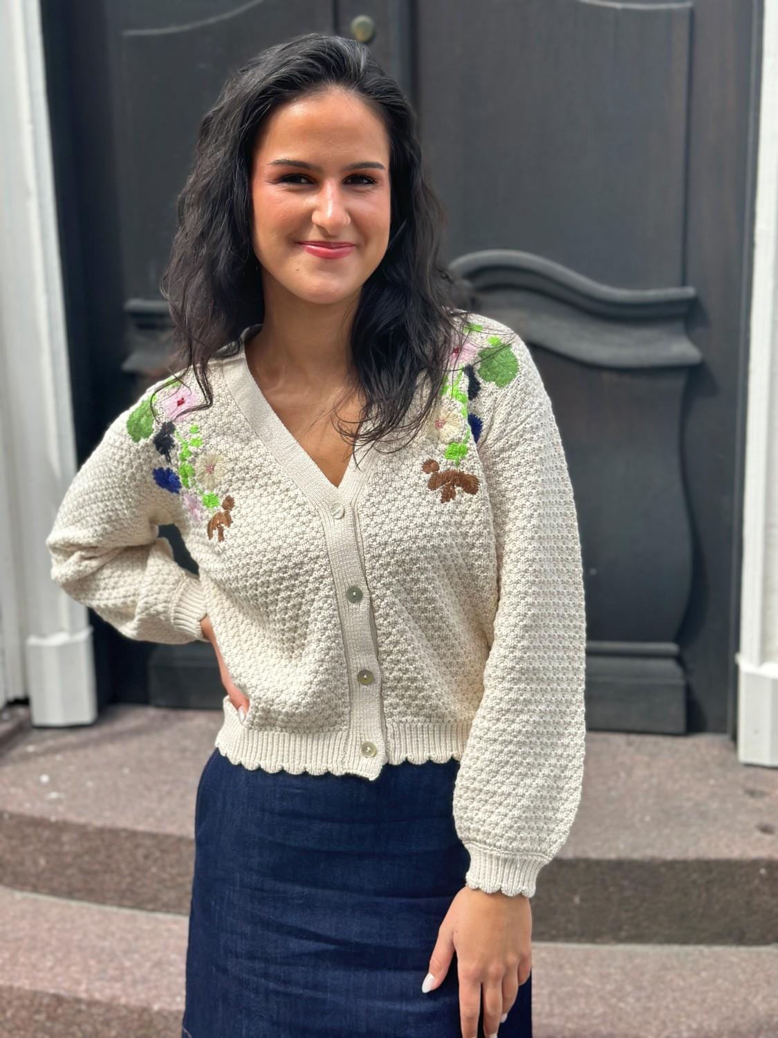 NÜMPH NUMAGGIE cardigan 9509 whitecap broderi beige, bilde 2 av 4