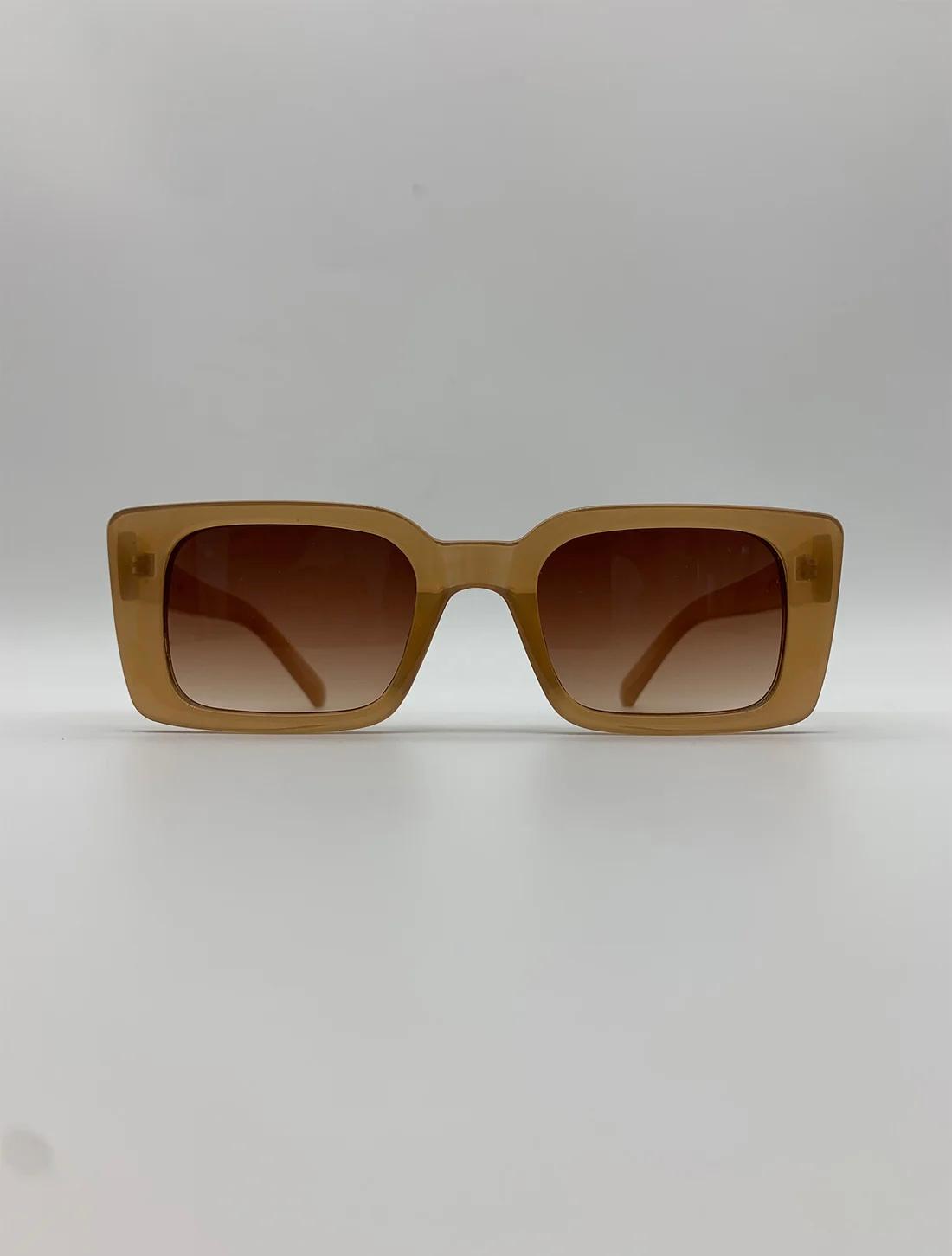 DRØM JENNY Solbrille Beige, bilde 1 av 3