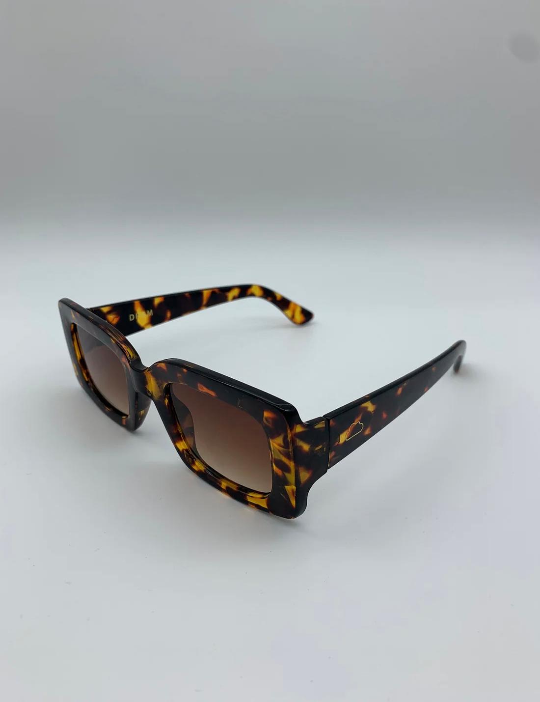 DRØM GABRIELLE Solbrille tortoise brun, bilde 2 av 3