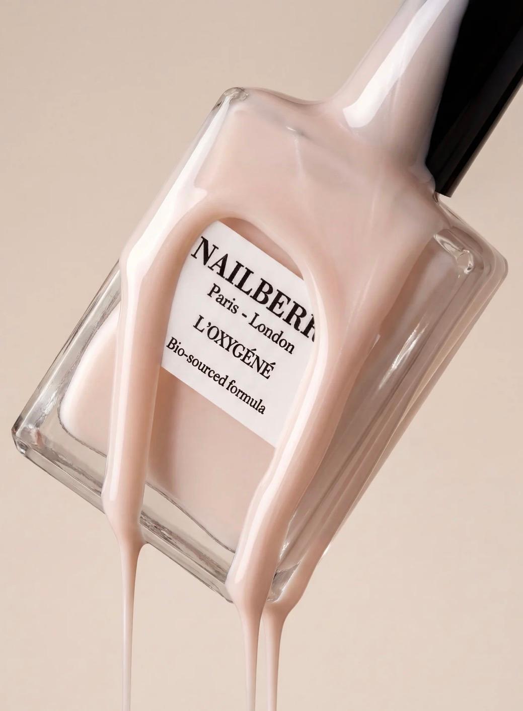NAILBERRY neglelakk on cloud nine, bilde 1 av 4
