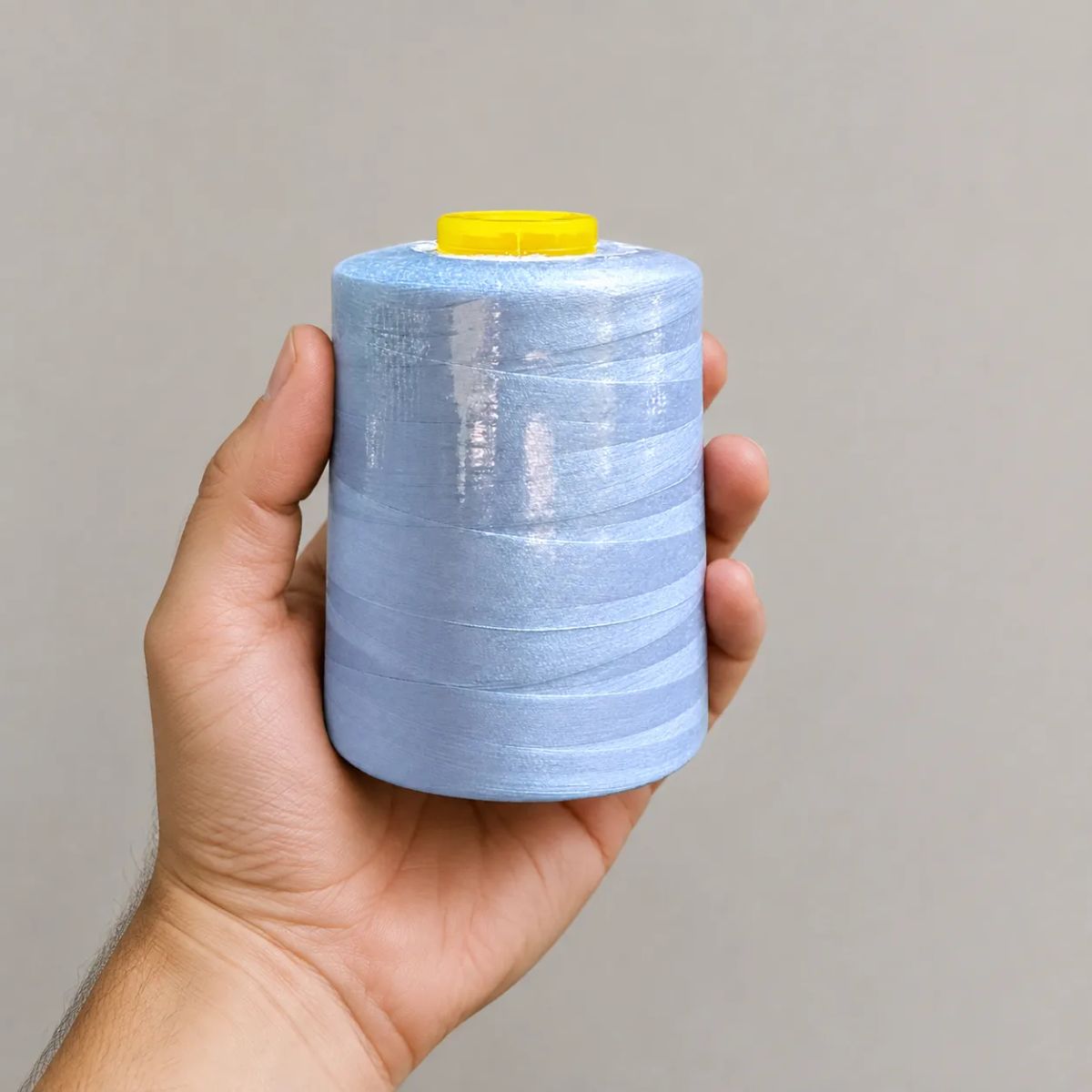 hilo-coser-40-02-azul-cielo-2-telas_real-colombia.webp