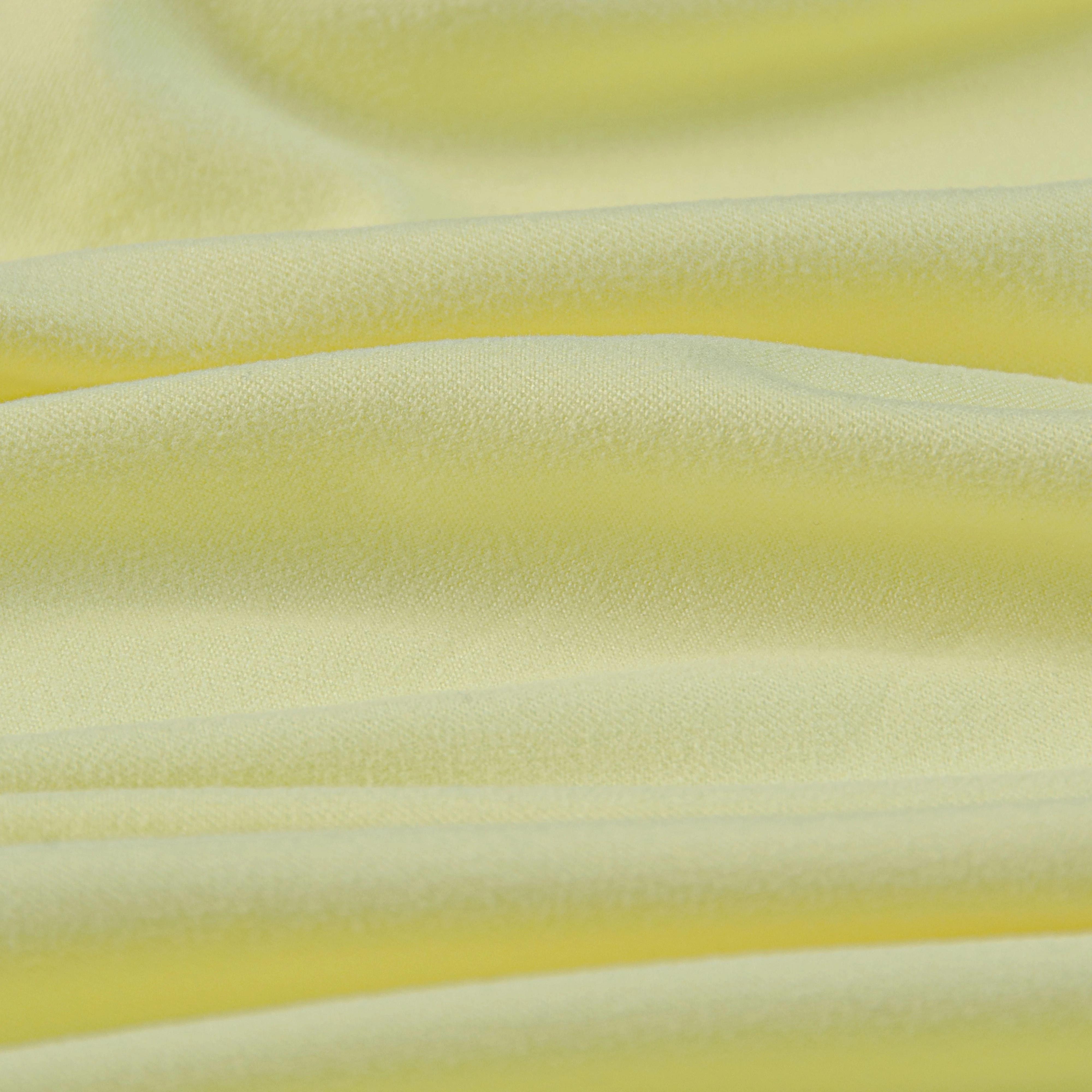 brush-amarillo-bebe-3-telas_real-colombia.webp