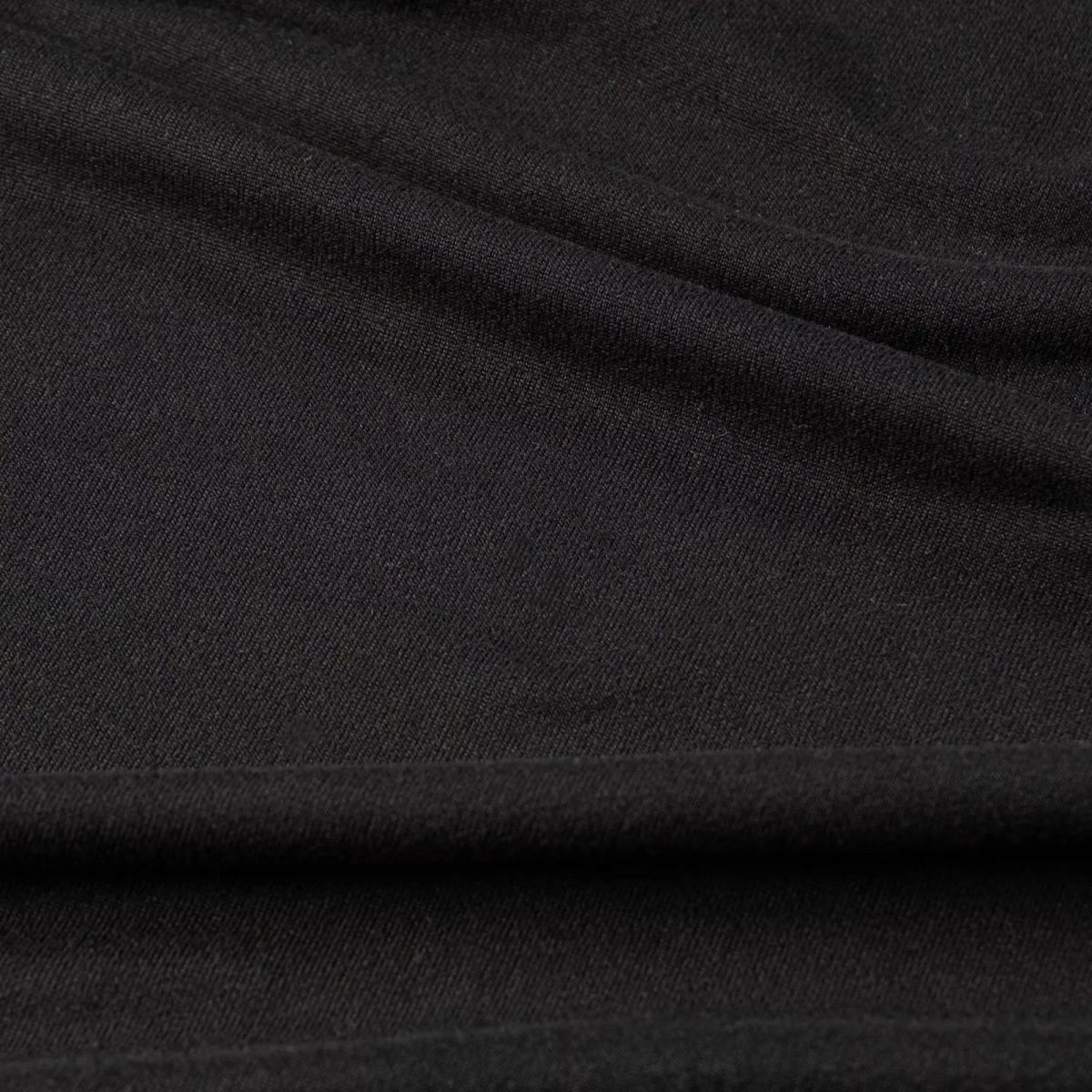 brush-standard-negro-2-telas_real-colombia.webp