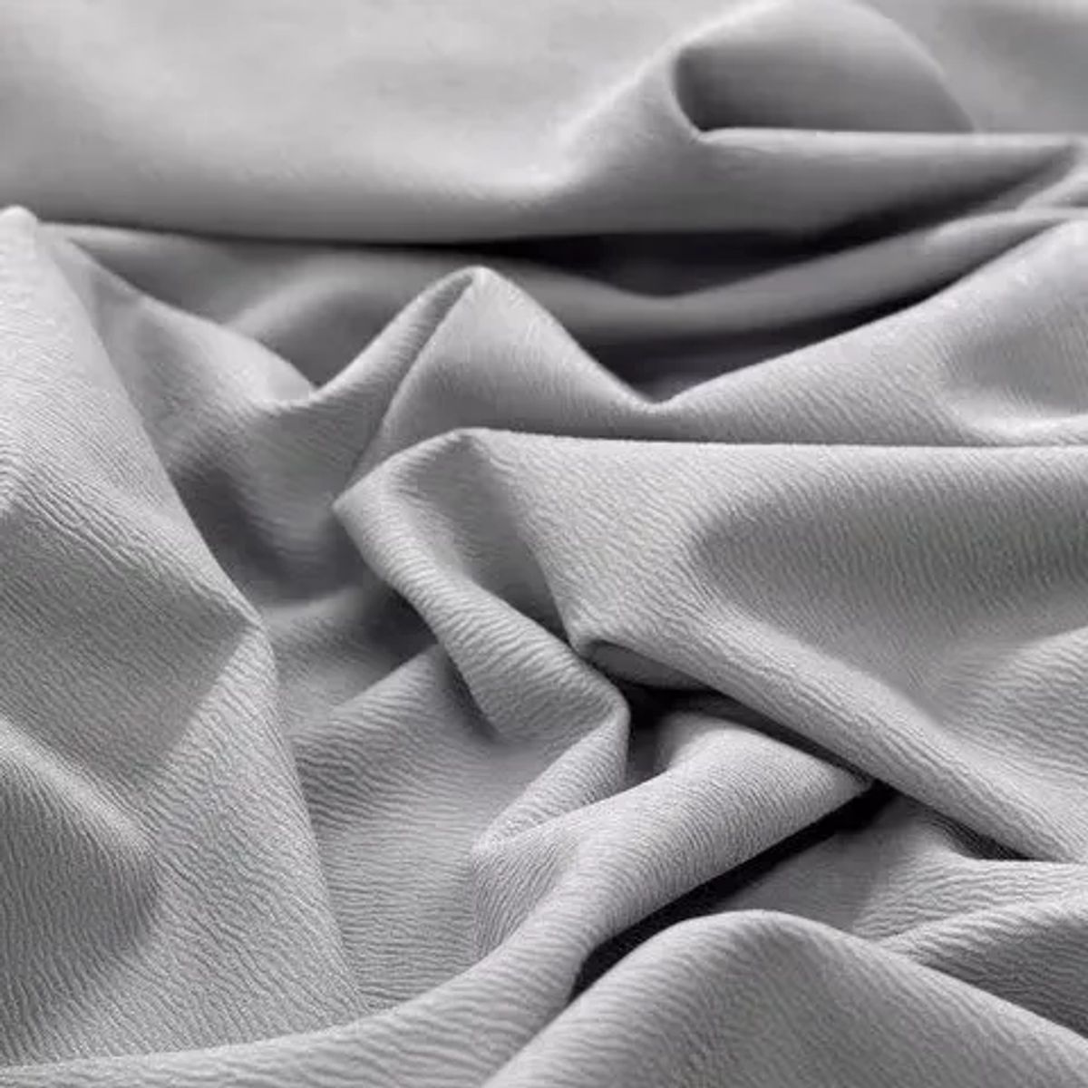 chifon-crepe-silver-1-telas_real-colombia.webp