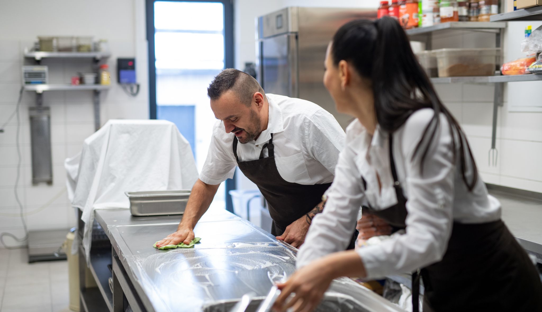 Recruit Restaurant Cleaners with Food Safety Expertise