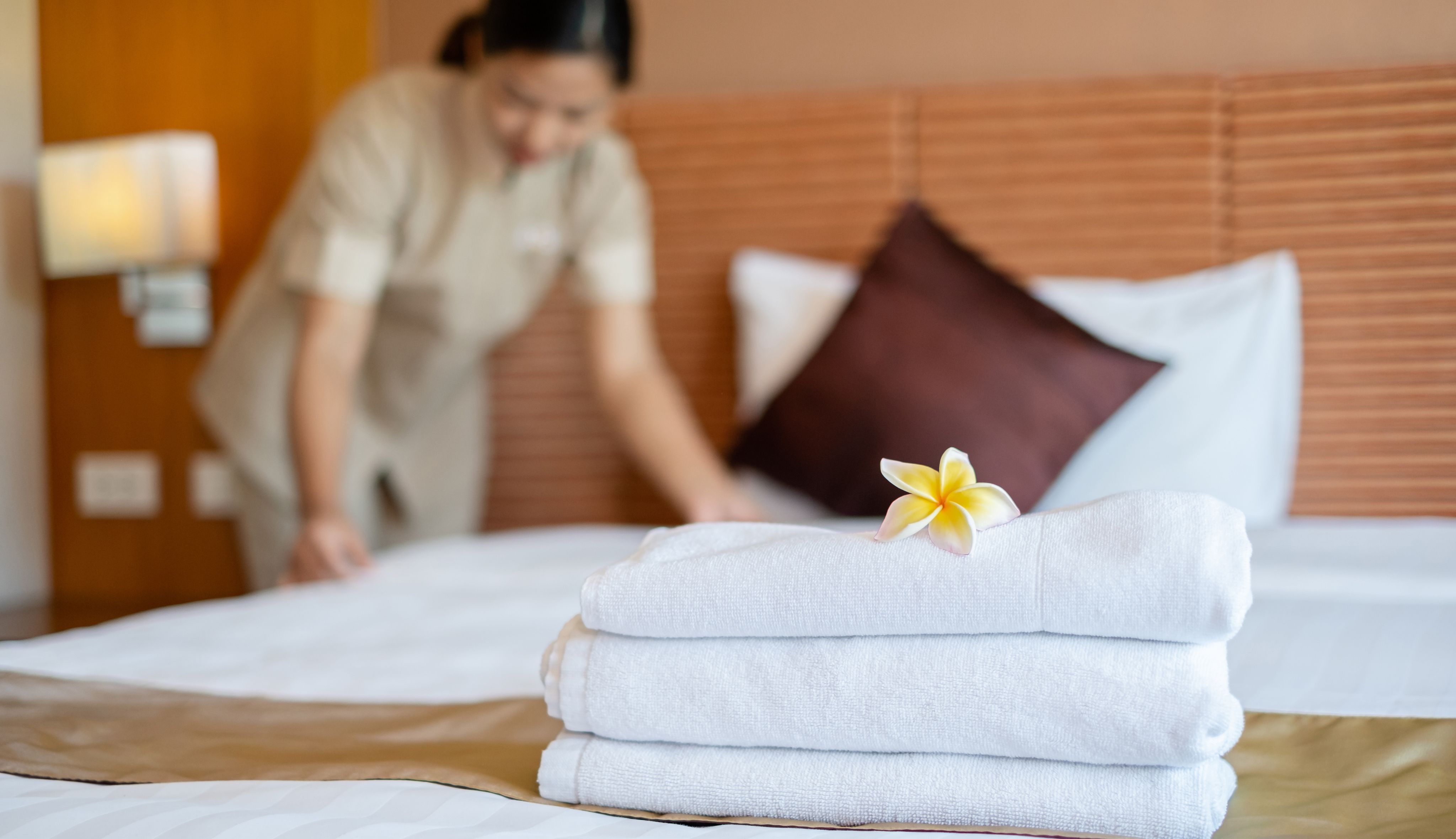 How to Maintain Guest Room Hygiene Between Check-Ins