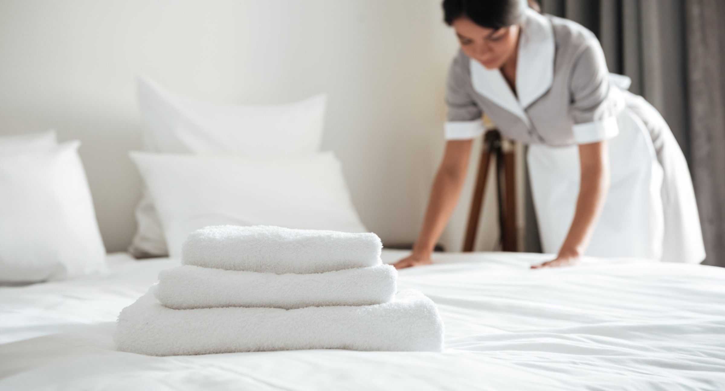 The Cost Savings of Outsourcing Hotel Housekeeping