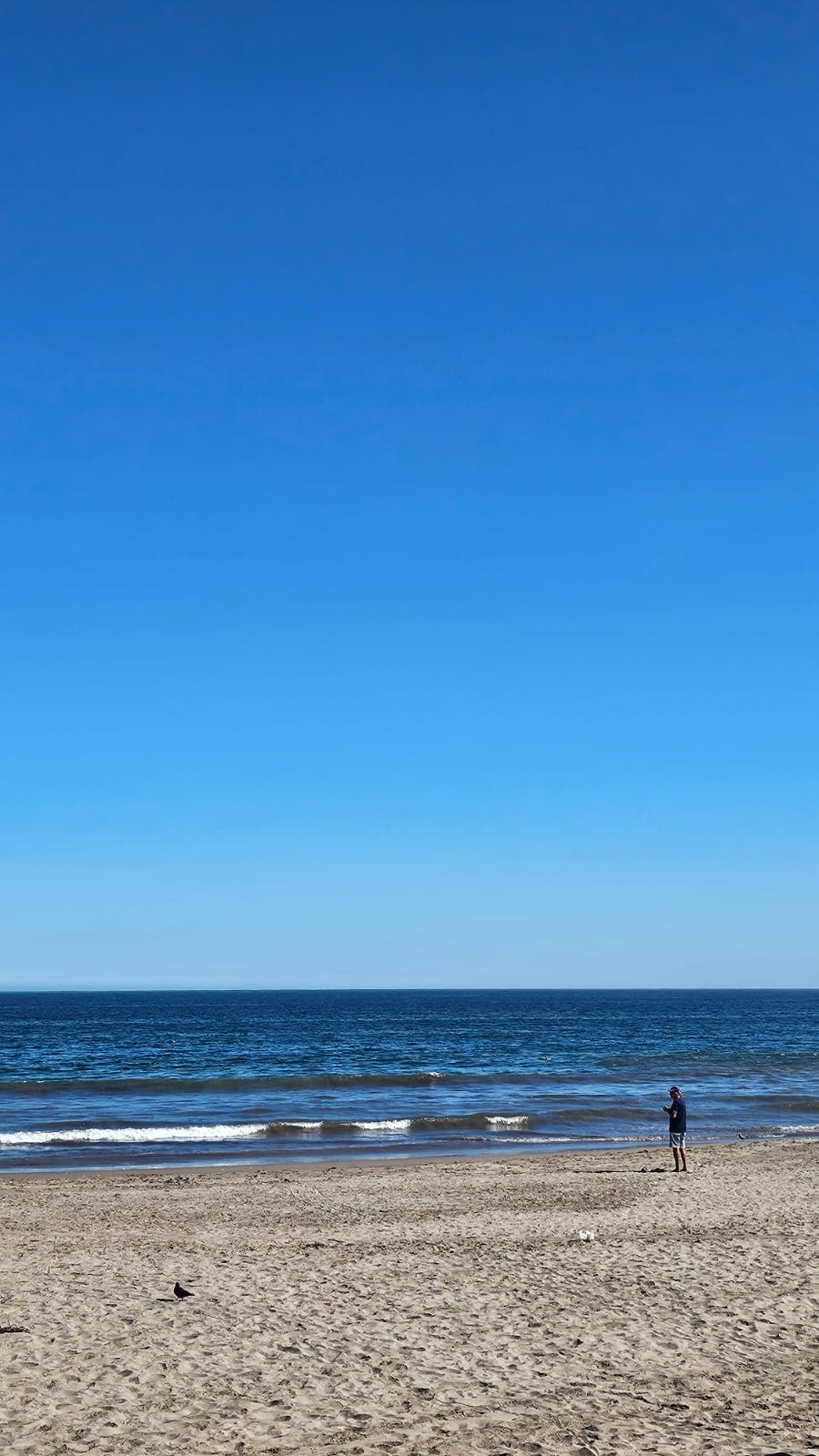 Playa a pocos metros del edificio