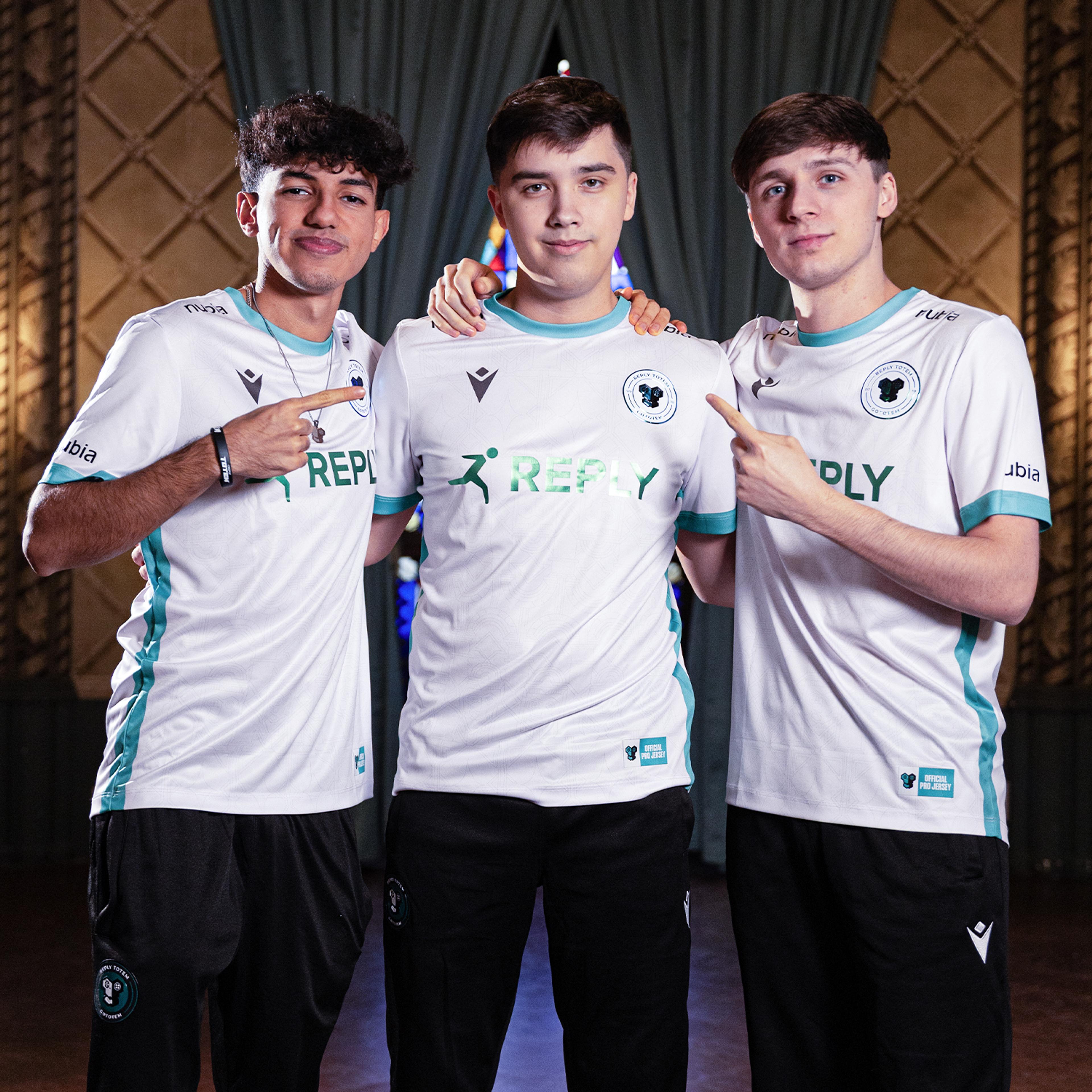 Photo of the Brawl Stars team (Maru Joker Maury) with the 2026 Mobile Pro Jersey