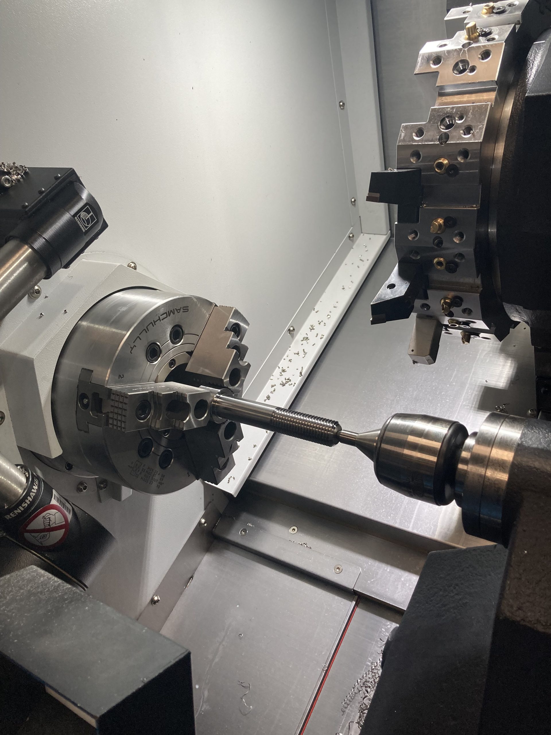 RCF Bolt & Nut cuts lead times with new DN Solutions Lynx 2100LB lathe from Mills CNC