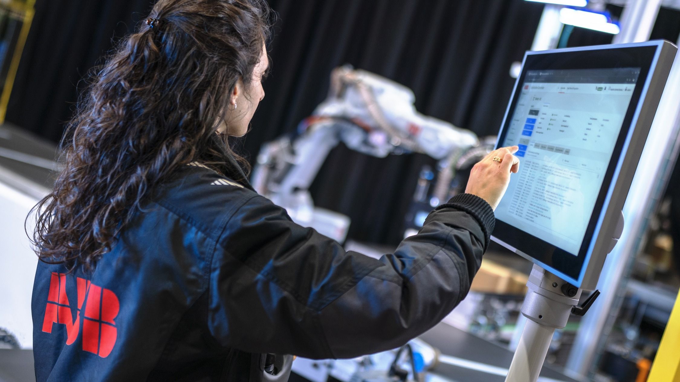 ABB Cuts Robot Vision Training Time 80% with LandingAI Partnership