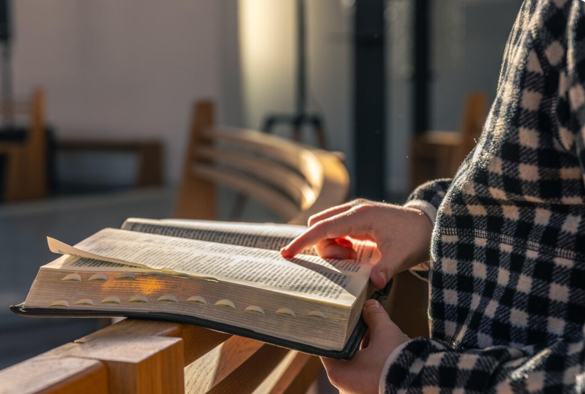 10 Reasons to Attend Baptist Bible College