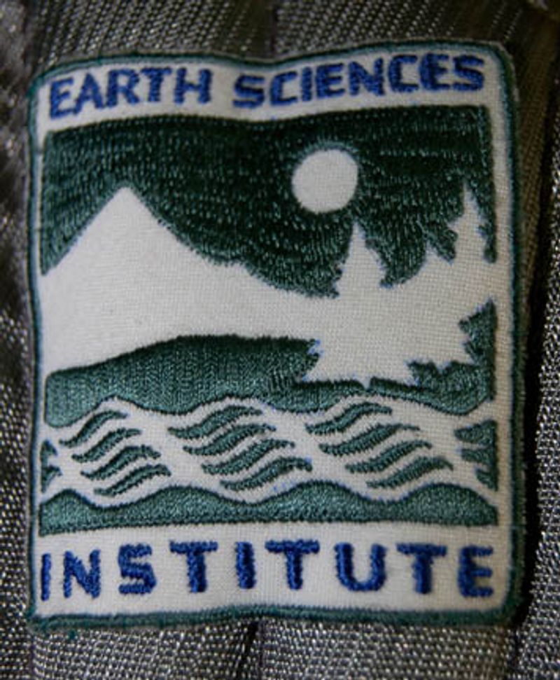 Earth_Sciences_Institute.jpg
