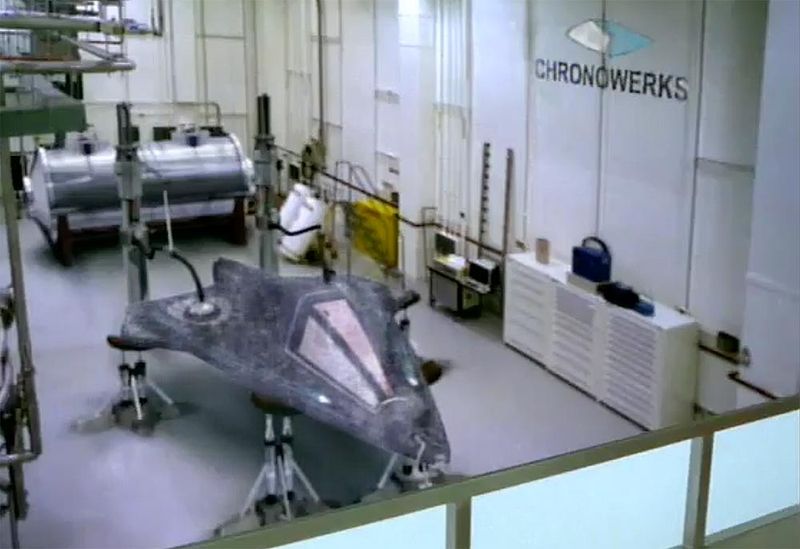 VOY3x08_Future_s_End_Chronowerx_Industries_4.jpg