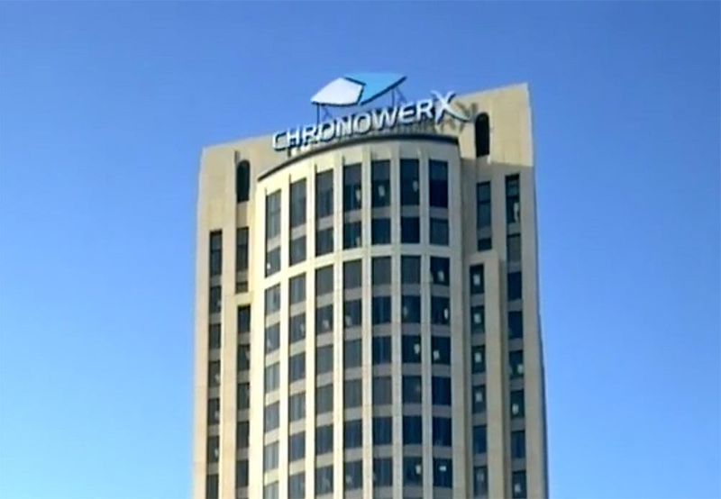 VOY3x08_Future_sEnd_ChronowerxIndustries_1.jpg