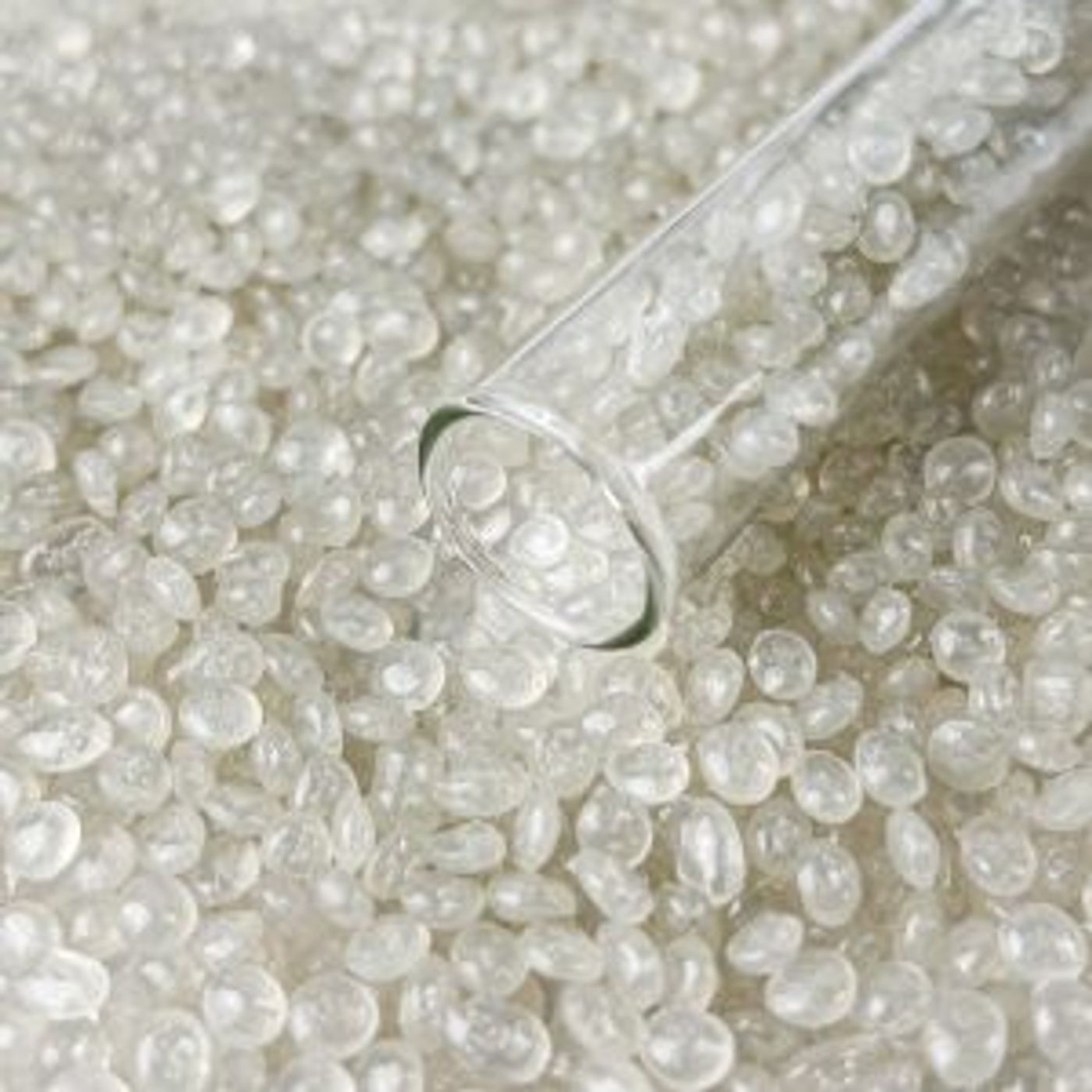 The Application and Advantages of rPS Pellets in Foam Food Container Production插图2