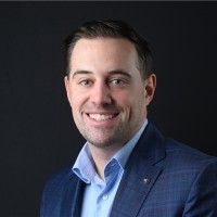 Chris Powers headshot