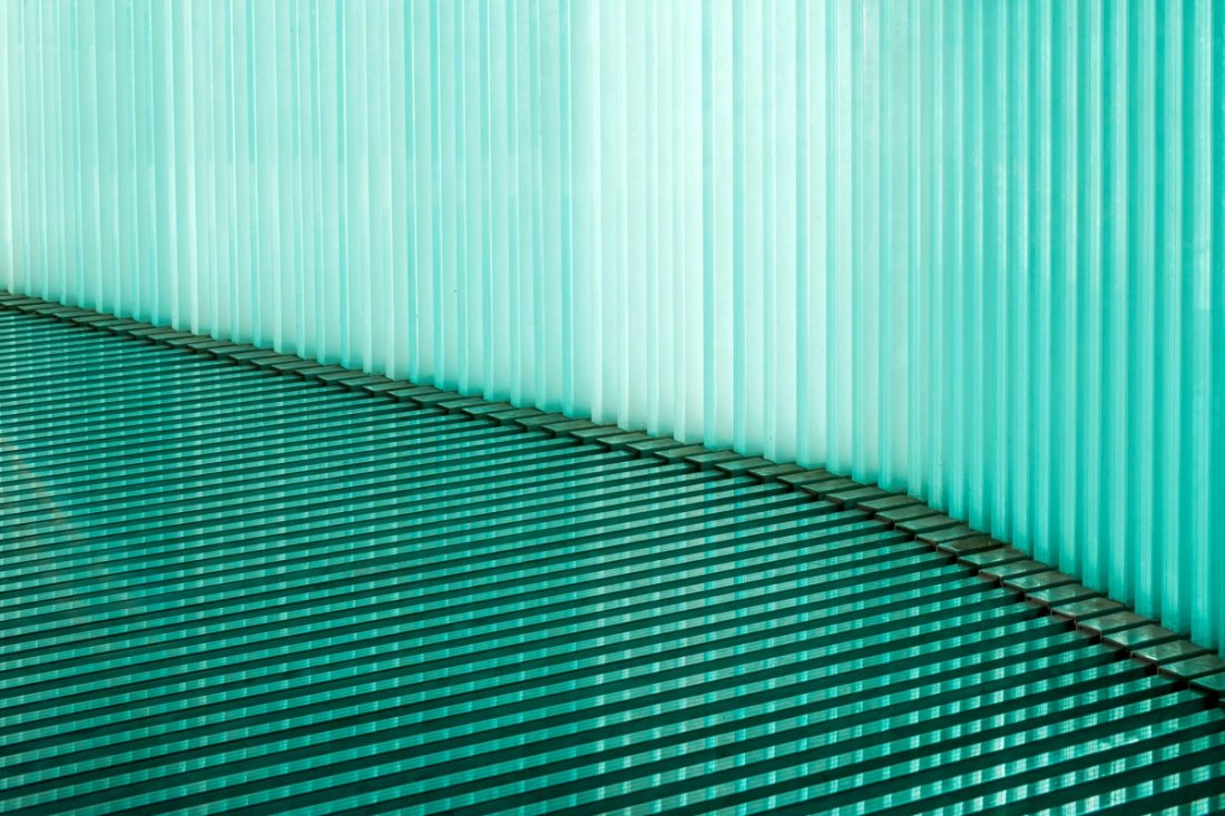 A series of horizontal and vertical green lines.