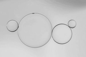 Four black and white bubbles.