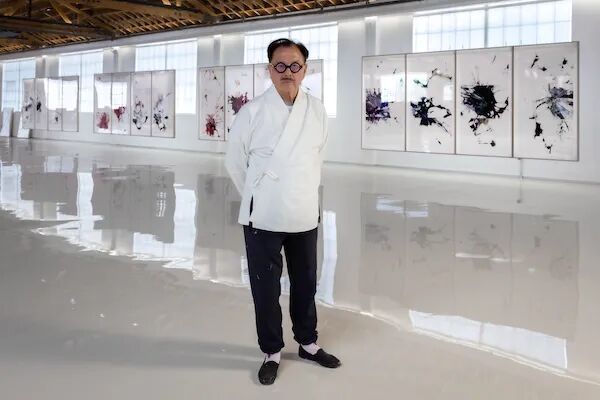 传奇藏家周英华：明星艺术家，都为我画过肖像 图片 45