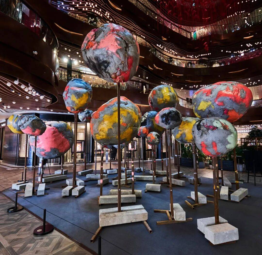 世界涂鸦艺术教父,在香港为30多位好友办展,个个都大名鼎鼎 图片 51