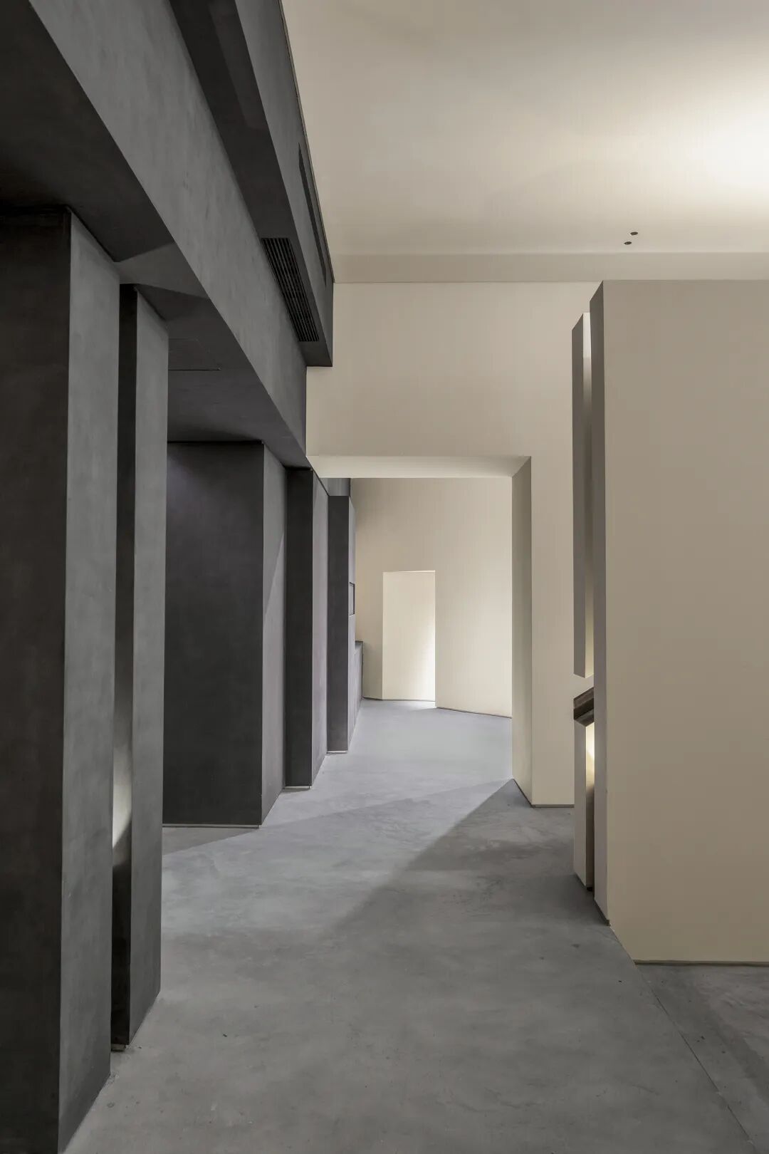 頌艺术中心开馆大展：回望中国当代艺术20年 图片 23
