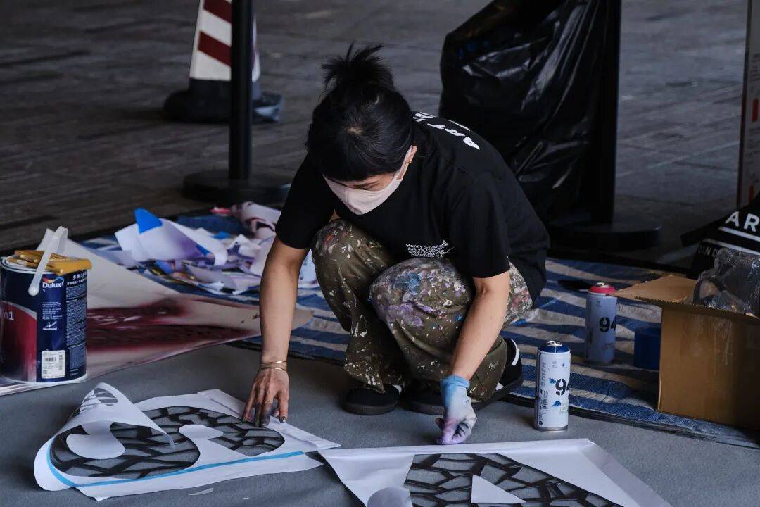 世界涂鸦艺术教父,在香港为30多位好友办展,个个都大名鼎鼎 图片 43
