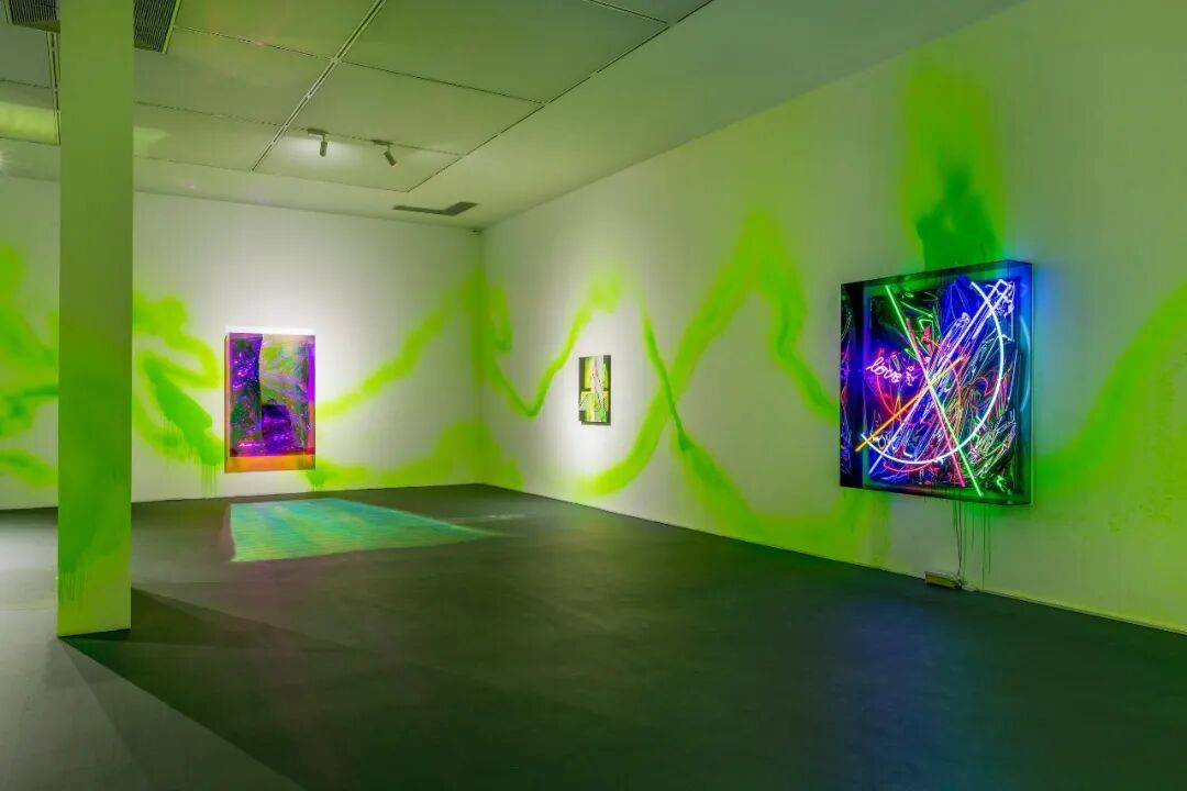 德国当代最杰出的艺术家之一，来北京办了一场色彩炸裂的展览 图片 22