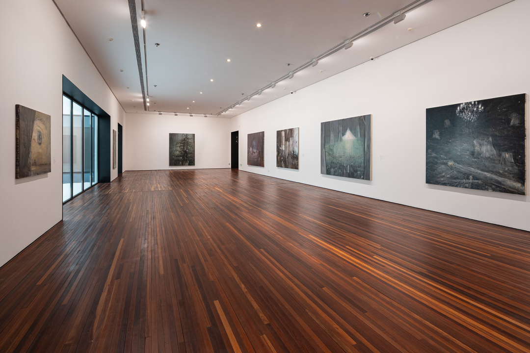 韦嘉迄今规模最大个展：最难的是面对空白的画布 图片 25