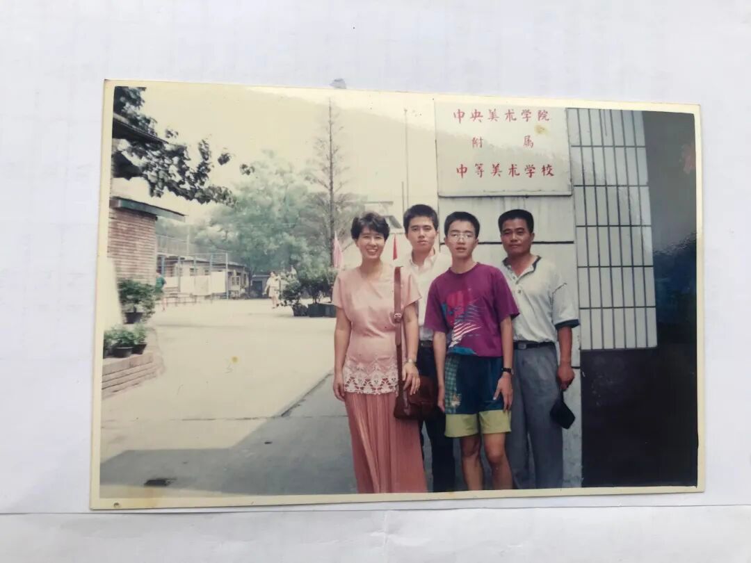谢墨凛：用机器画画，寻找绘画的新出路 图片 21