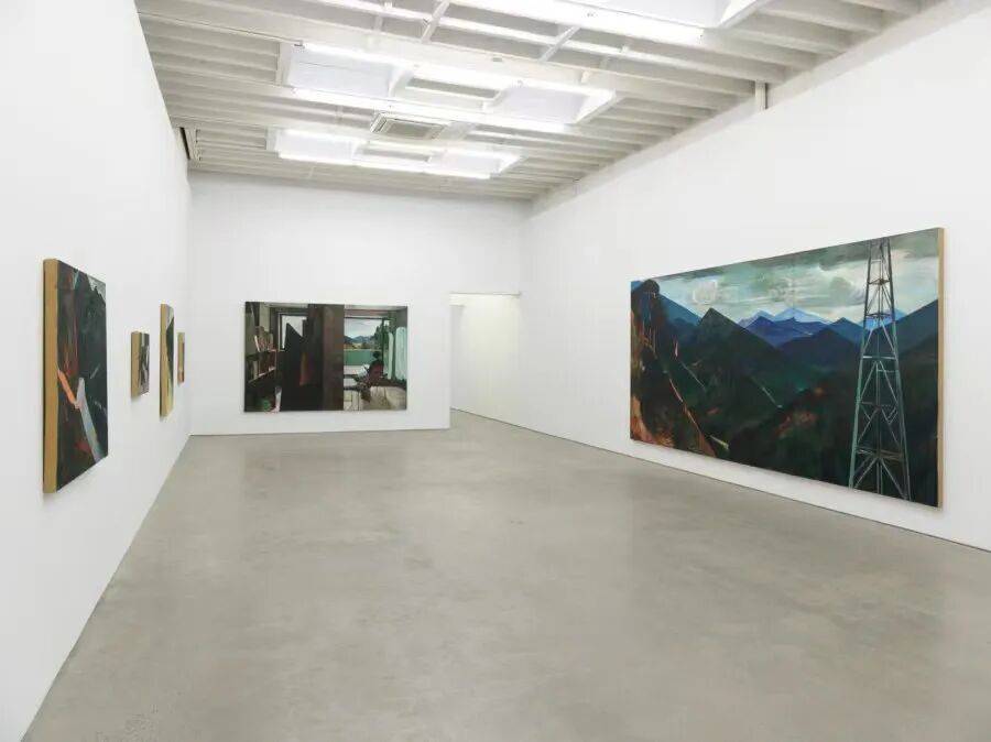 肖江:专注画山十年,10余幅新作亮相上海新展 图片 51