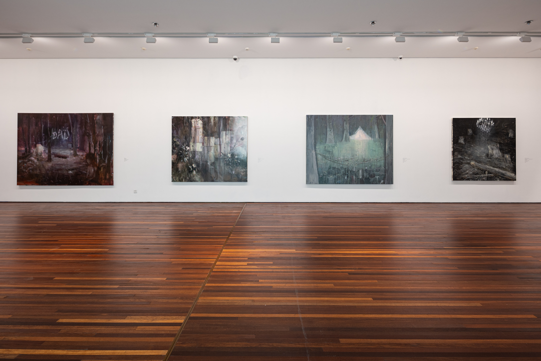 韦嘉迄今规模最大个展：最难的是面对空白的画布 图片 21
