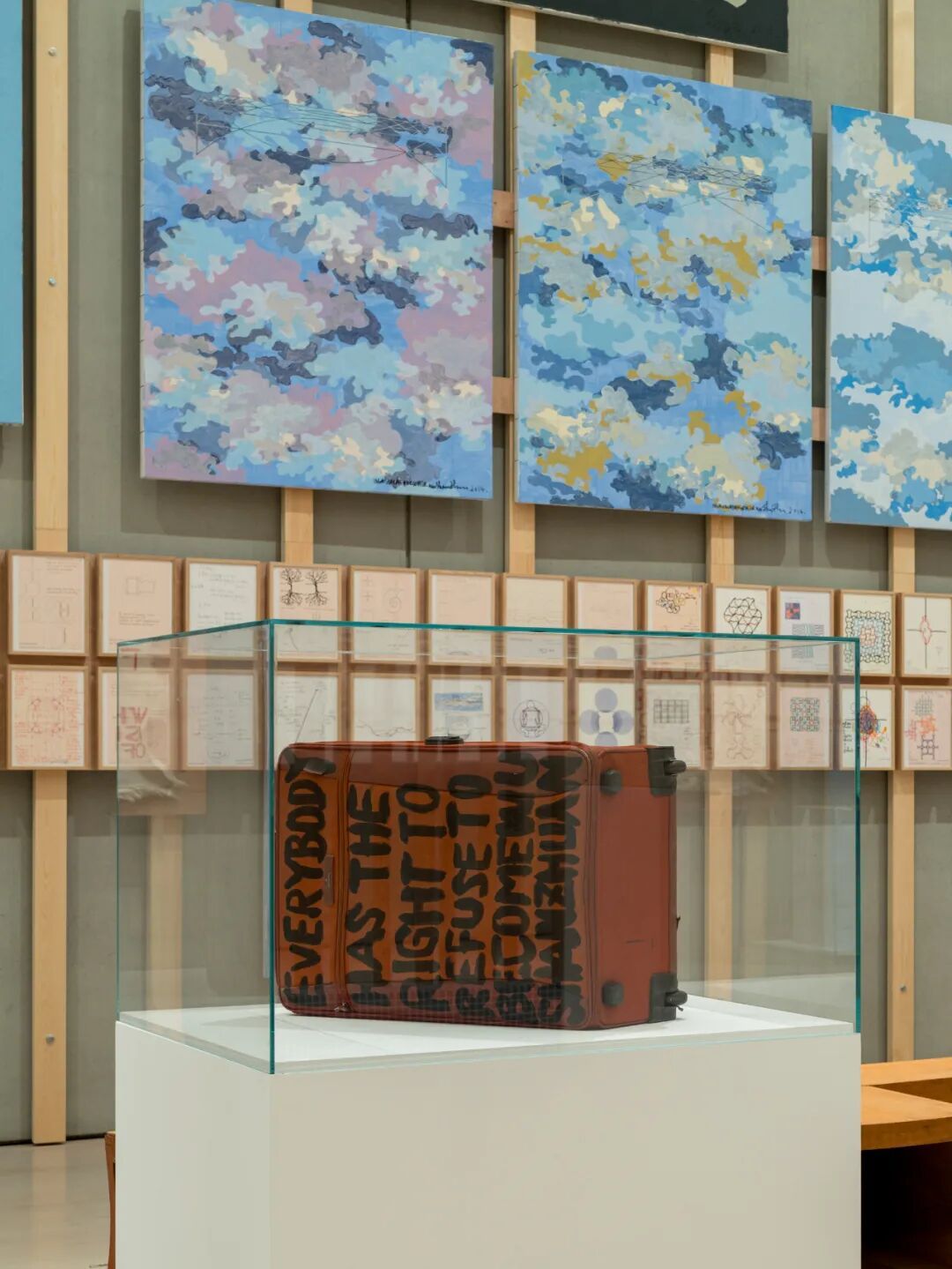 跨国夫妻在杭州办展：2000多件作品，呈现30年的思想共振 图片 39