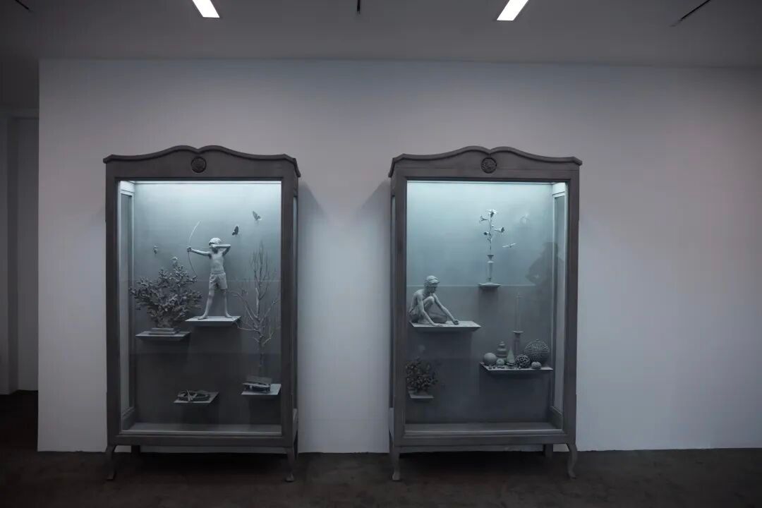 比利时当红艺术家，以黑白灰三种颜色，惊艳画廊周北京 图片 24
