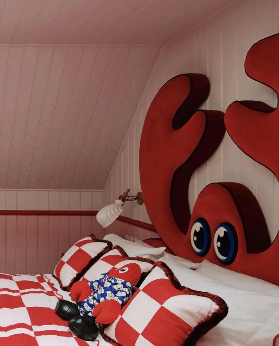 新波普艺术代表人物,靠一只龙虾在全球走红 图片 30