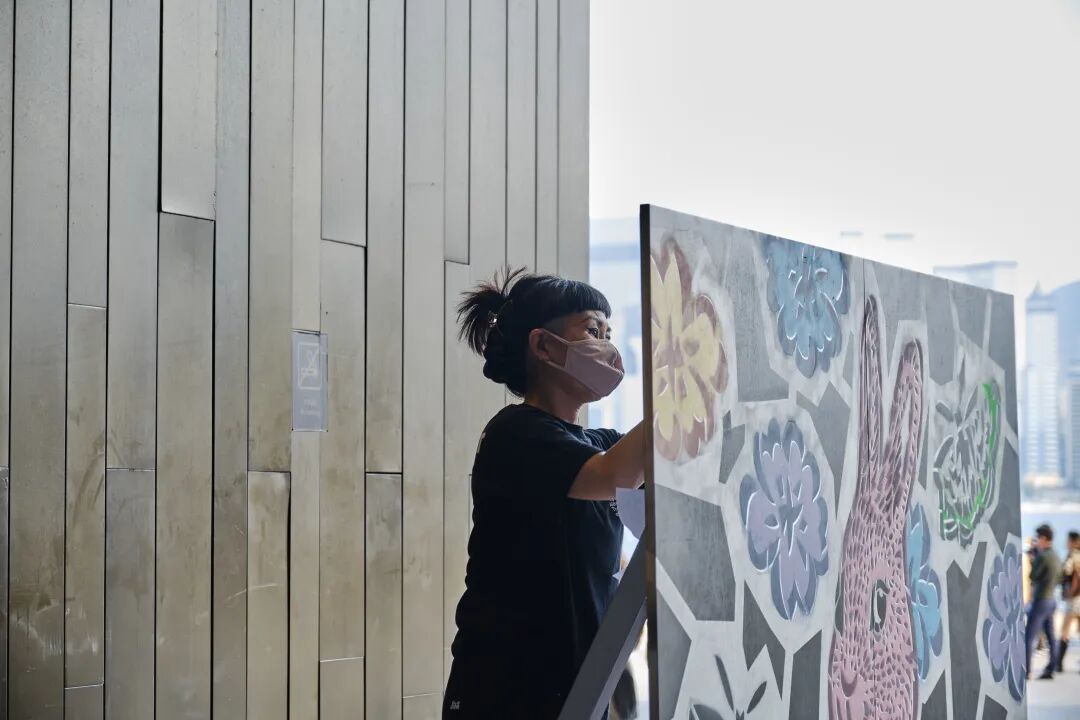 世界涂鸦艺术教父，在香港为30多位好友办展，个个都大名鼎鼎 图片 46