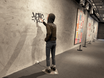 世界涂鸦艺术教父，在香港为30多位好友办展，个个都大名鼎鼎 图片 19