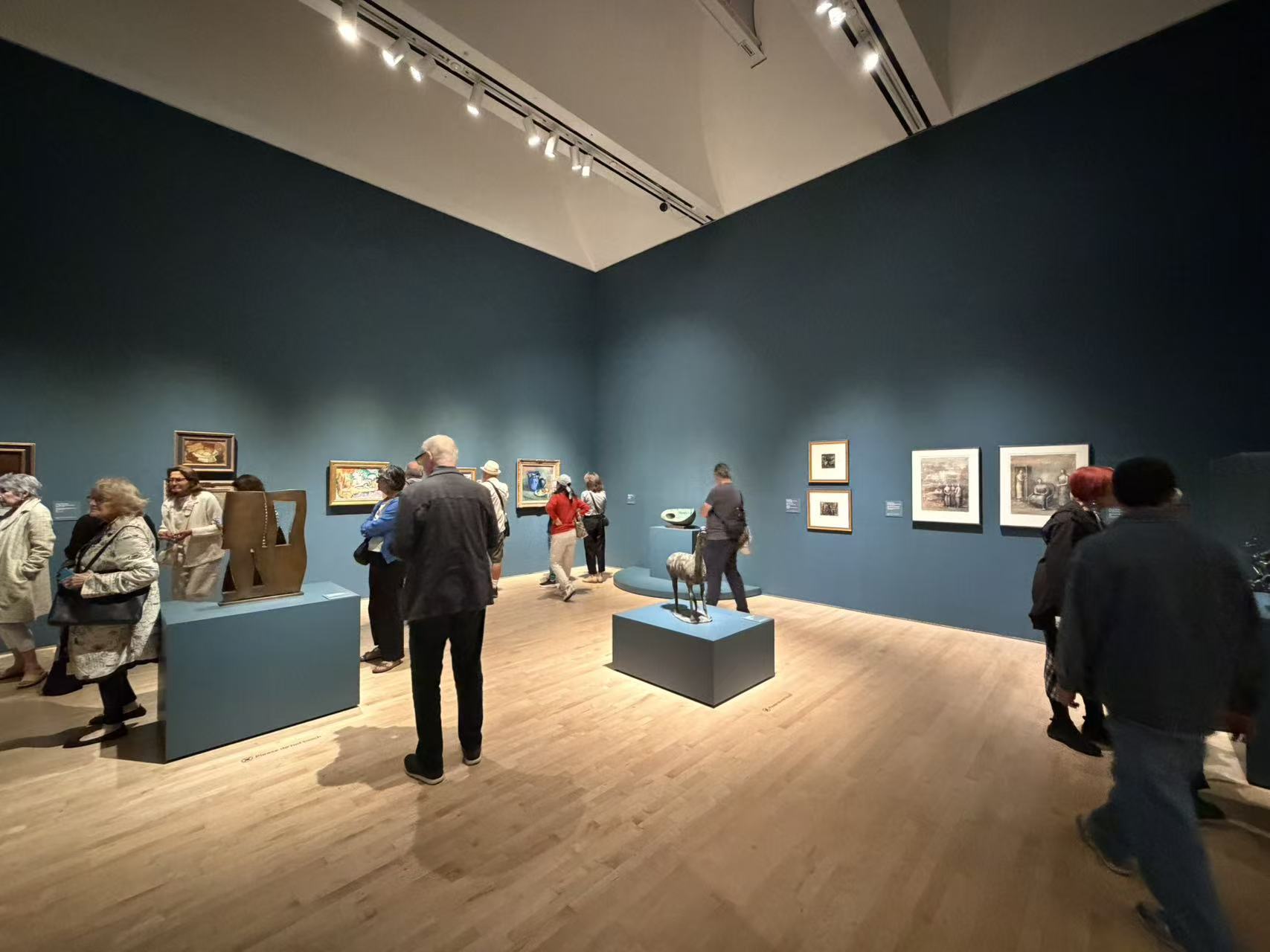 Matisse’s “Femme au chapeau: A Modern Scandal” at SFMOMA