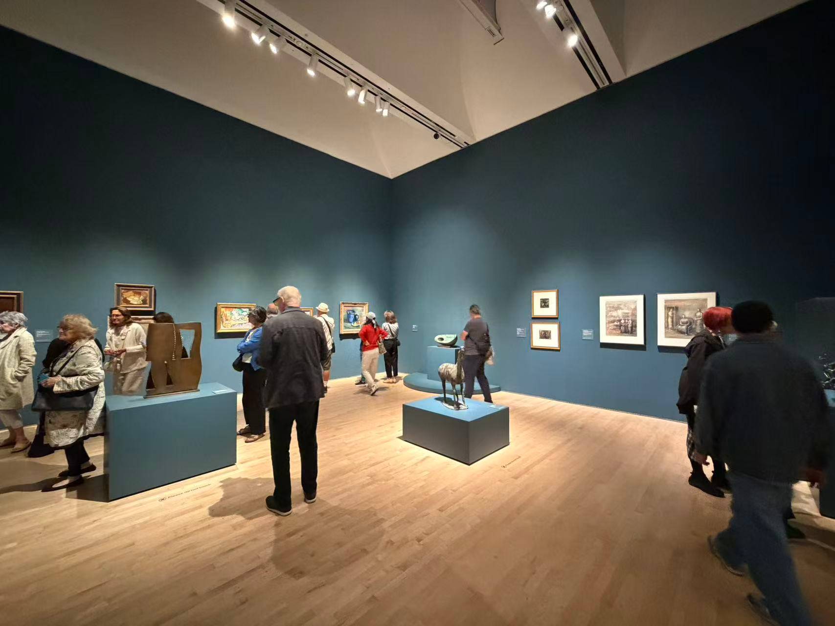 Matisse’s “Femme au chapeau: A Modern Scandal” at SFMOMA