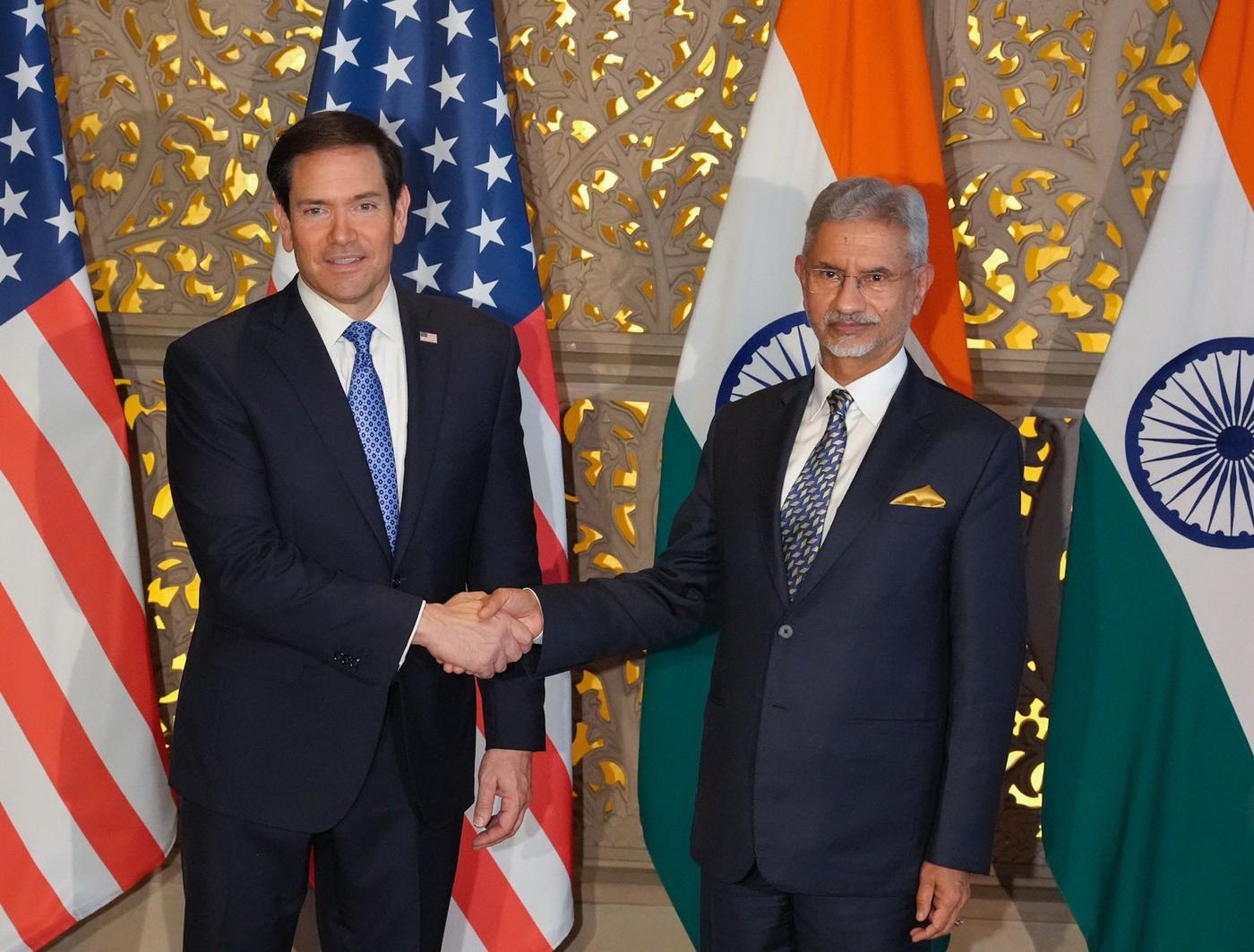 Secretary of State Marco Rubio and Indian External Affairs Minister Subrahmanyam Jaishankar shake hands in Mumbai, India, October 20, 2026 (Official State Department photo via @SecRubio / public domain)