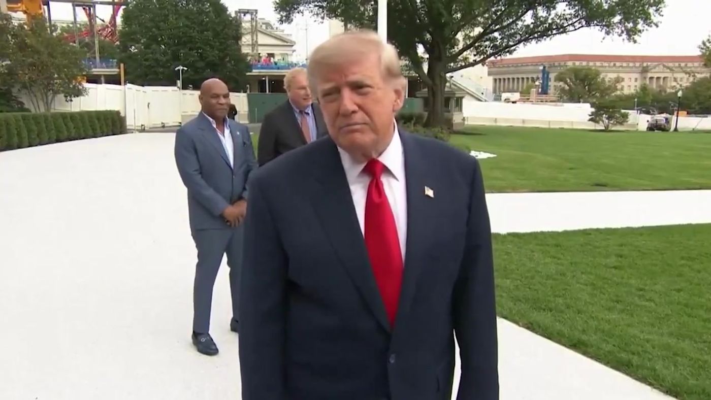 President Trump reacts to the passing of Mike Ditka while speaking to reporters outside the White House, October 9, 2026 (still from Official White House video)
