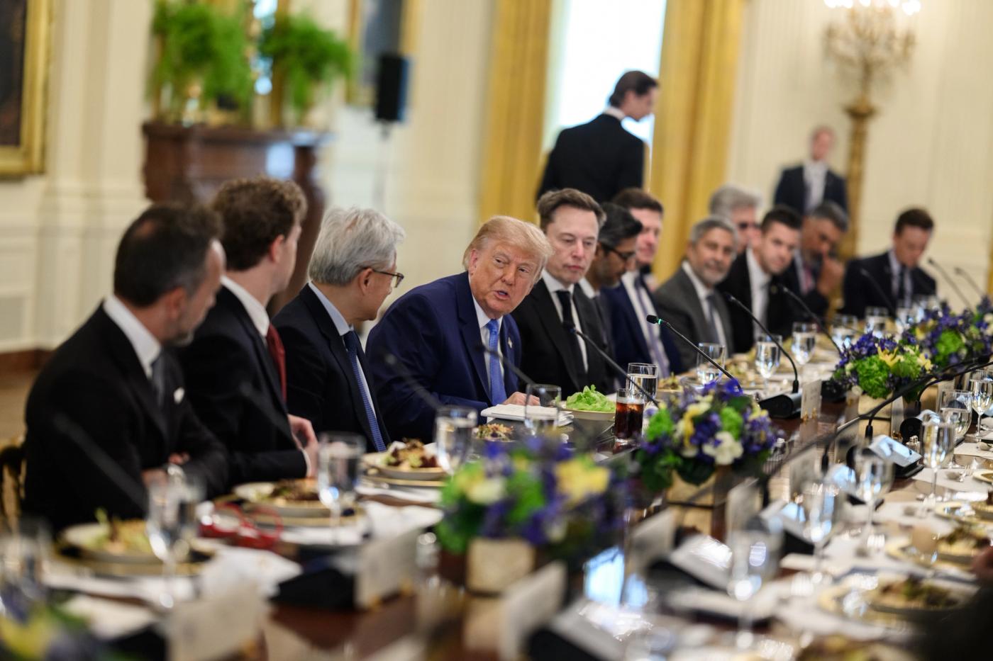President Donald J. Trump hosts a luncheon on Super Intelligence (AI) in the East Room of the White House, Tuesday, September 29, 2026. (Official White House Photo by Daniel Torok, P20260929DT-1617)