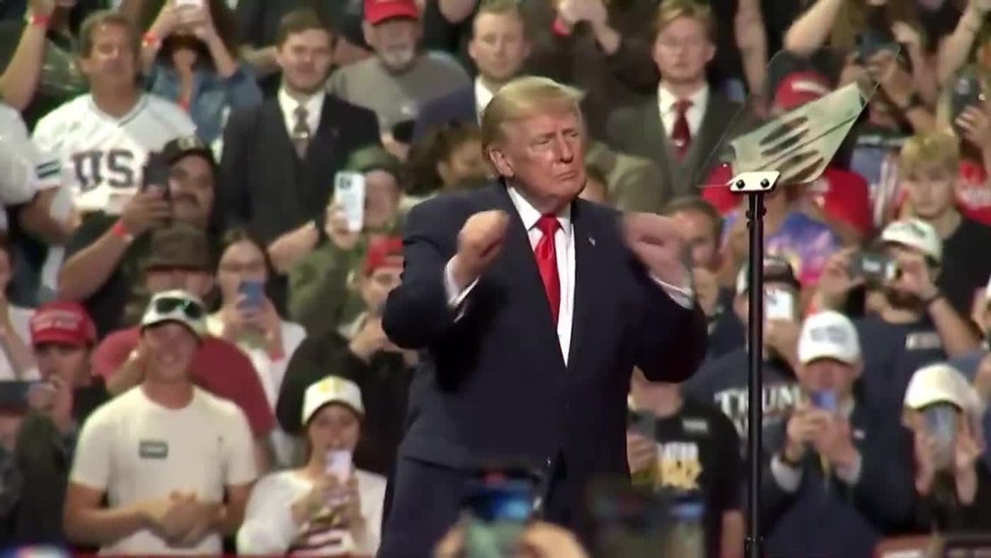President Donald J. Trump raises a fist while dancing on stage in front of a crowd at his rally in Youngstown, Ohio, October 12, 2026. (Video still, @RapidResponse47)