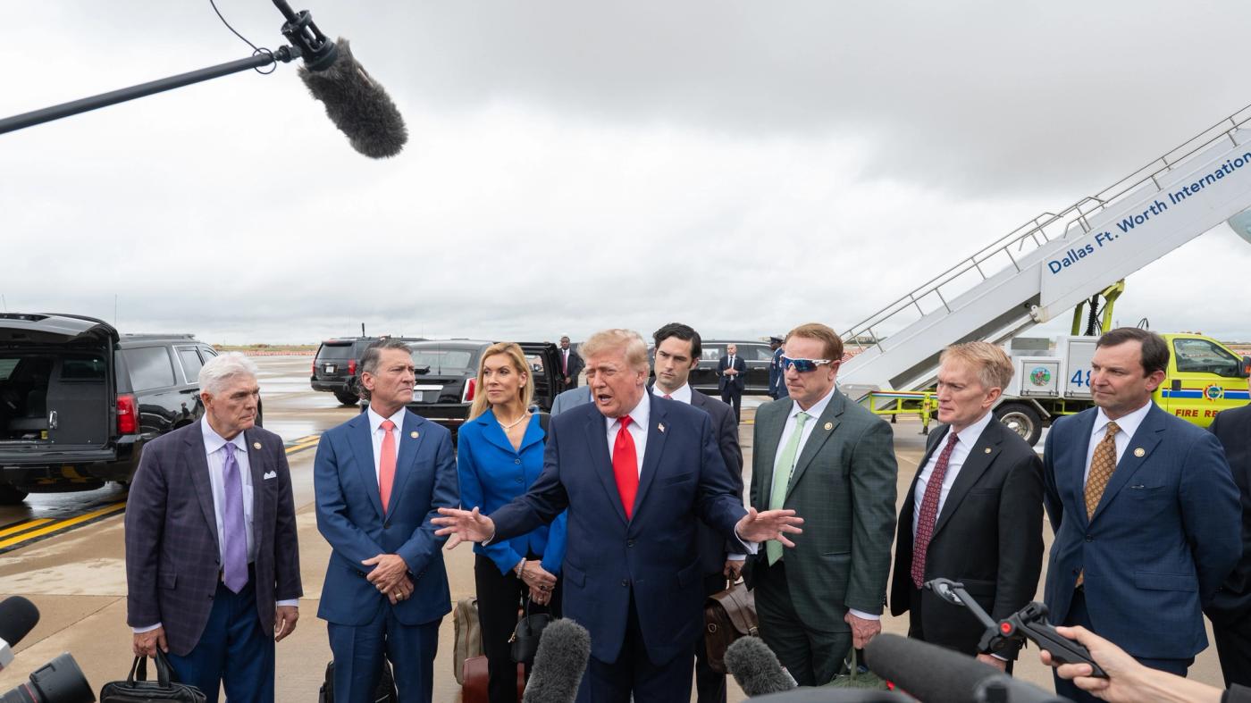Stand-in photo (Oct. 1, 2026): President Donald J. Trump disembarks Air Force One with members of Congress and speaks to the press, at Dallas Fort Worth International Airport, Texas on Thursday, October 1, 2026. (Official White House Photo by Molly Riley)