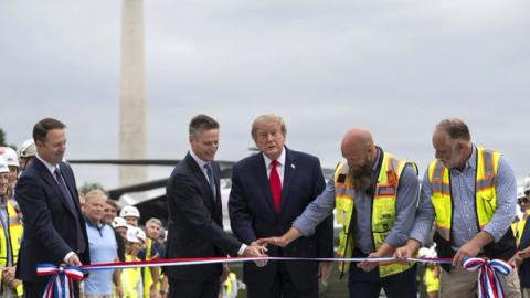President Donald J. Trump participates in a ribbon-cutting ceremony for the new helipad on the South Lawn of the White House, Monday, September 21, 2026. (Official White House Photo by Joyce N. Boghosian)