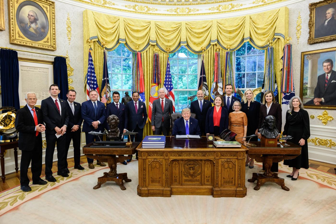 President Trump at the Resolute Desk with American steel leaders in the Oval Office during the September 28, 2026 steel announcement (Official White House photo)